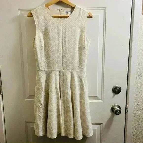 Diane Von Furstenberg "Jeannie fit & flare skater dress size‎ 6 cream - Picture 4 of 16